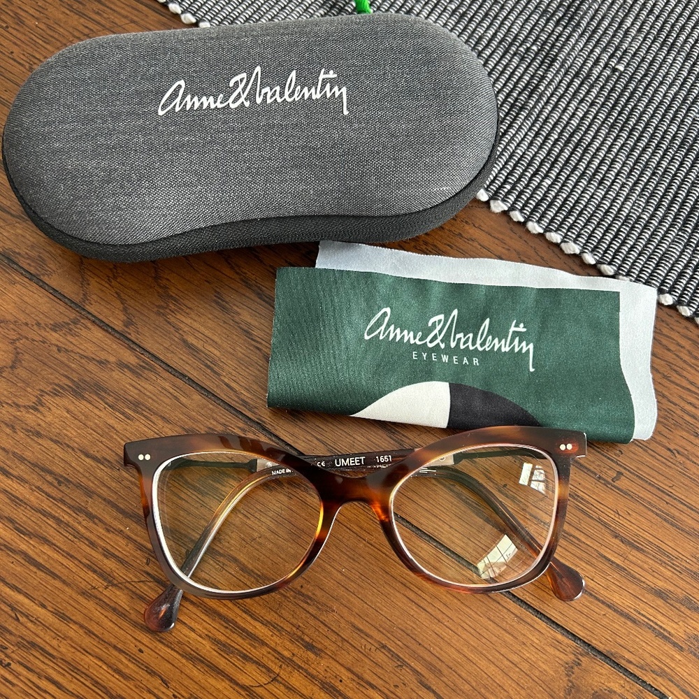 Anne & Valentin UMEET 1651